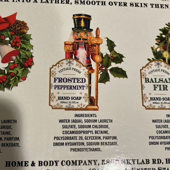 HolidayVintage Press Hand Soaps. Brand New out of box because weight. Beautiful - Picture 6 of 8